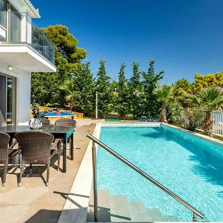 Villa Agios Sostis Harbour View